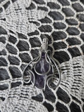 Amethyst Purple Wire-Wrap Pendant Necklace -(123)